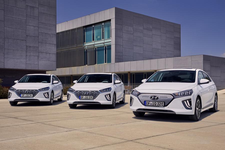  Hyundai IONIQ hybrid (AE) 2019 года  (WW) (фото 26 из 42)